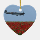Spitfire und Mohnblumen Keramikornament (Vorne)
