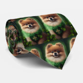 Spitz Dog in St. Patrick's Day Dress Krawatte (Gerollt)