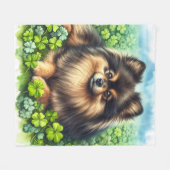 Spitz--Feld für grünes Kleeblatt Fleecedecke (Vorderseite (Horizontal))