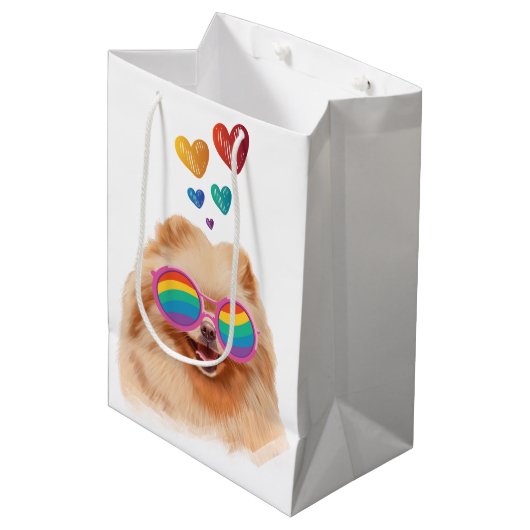 Spitz Hund am Herztag Valentinstag Mittlere Geschenktüte (Vorderseite Schrägansicht)