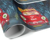 Spitz Hund Autofahren Auto Beängstigend Halloween Geschenkpapier (Rolleneckpunkt)