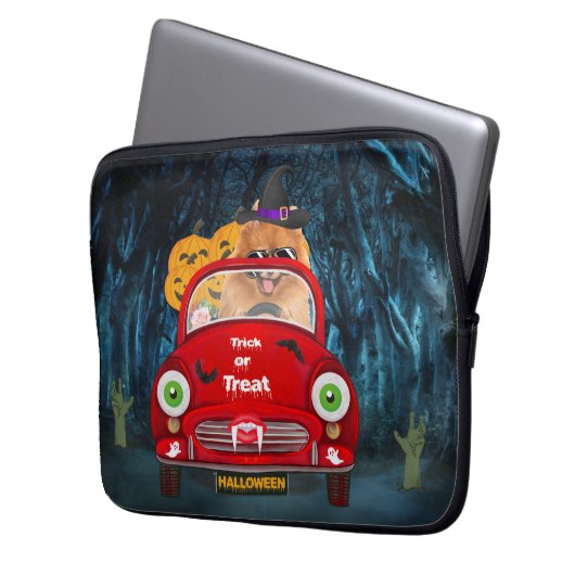 Spitz Hund Autofahren Auto Beängstigend Halloween Laptopschutzhülle (Vorderseite Links)