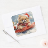 Spitz Hund in Sledge Lass es Schnee Weihnachten Quadratischer Aufkleber (Umschlag)