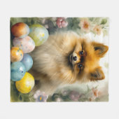 Spitz Hund mit Ostereiern Urlaub Fleecedecke (Vorderseite (Horizontal))