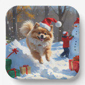 Spitz läuft im Schnee mit Weihnachtshut Pappteller (Vorderseite)