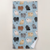 Spitz Paw-Drucke und Hundeknochen Strandtuch (Vorderseite)