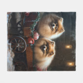 Spitz Snowy Sleigh Weihnachtsdekor Fleecedecke (Vorderseite (Horizontal))