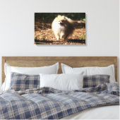 Spitz Trotting in den gefallenen Blätter Leinwanddruck (Insitu (Schlafzimmer))