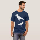 Spitze Krähen auf Ihrem Shirt (Vorne ganz)