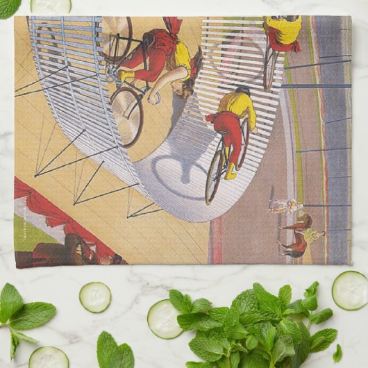 SPITZE über das Gelb Geschirrtuch (Gefaltet)