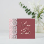 Spitze und Perlen Himbeere Save the Date Postkarte (Stehend Vorderseite)