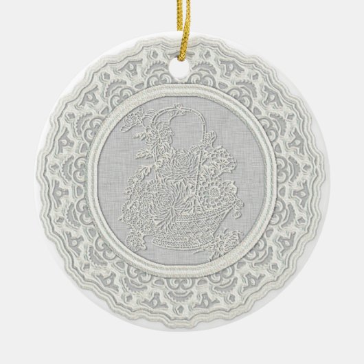 Spitze Verzierung Keramik Ornament (Vorne)