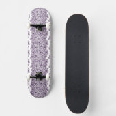 Spitzemuster mit Schmetterlingen Skateboard (Vorderseite)