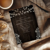 Spitzen und Holzbalken leuchten rustikal freundlic Einladung