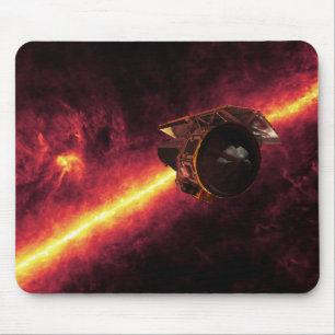 Spitzer gesehen gegen den Infrarothimmel 2 Mousepad