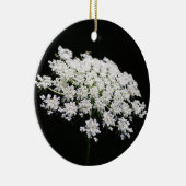 Spitzeverzierung der Königin-Anne Keramikornament (Rechts)