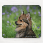Spitzheadshot-Sitzen Mousepad (Vorne)