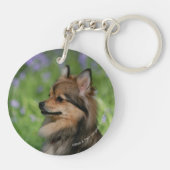 Spitzheadshot-Sitzen Schlüsselanhänger (Rückseite)