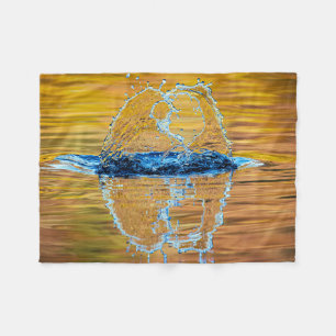 Splash auf einen Fall Abend Fleecedecke
