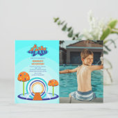 Splash Pad Birthday Einladung (Stehend Vorderseite)