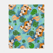 Splashing Koi Fisch und Lily Pads Custom Fleecedecke (Vorderseite)
