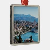 Split City Seafront aerial view, Dalmatien, Kroati Ornament Aus Metall (Rechts)