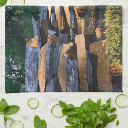 Split-Eisenbahnzaun Handtuch (Gefaltet)