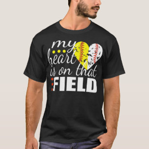 Split Halb Baseball Softball Heart My Heart ist on T-Shirt