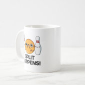Split Happens Funny Bowling Pun Kaffeetasse (Vorderseite Links)