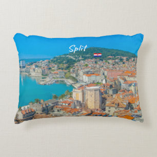 Split, Kroatien - Küstenstadt Dekokissen