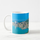 Split, Kroatien - Küstenstadt Kaffeetasse (Links)