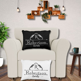 Split Monogram Family Name Black & White Frame Dekokissen