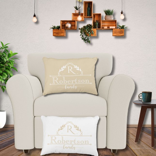Split Monogram Family Name Champaigne Gold Frame Dekokissen (Von Creator hochgeladen)