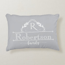 Split Monogram Family Name Silver Grey Frame Dekokissen