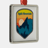 Split Mountain California Sunrise Ornament Aus Metall (Rechts)