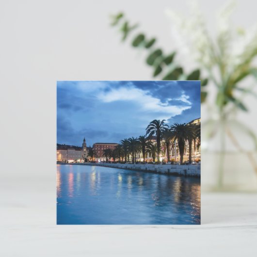 Split Promenade in Kroatien (Stehend Vorderseite)