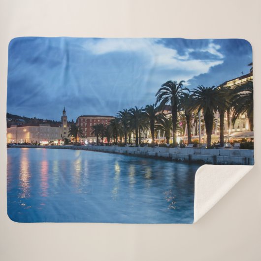 Split Promenade in Kroatien Sherpadecke (Vorderseite (Horizontal))
