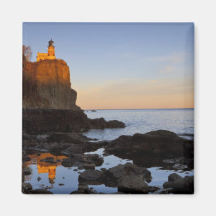 Split Rock Lighthouse bei Sonnenuntergang bei zwei Magnet