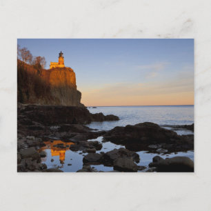 Split Rock Lighthouse bei Sonnenuntergang nahe Two Postkarte