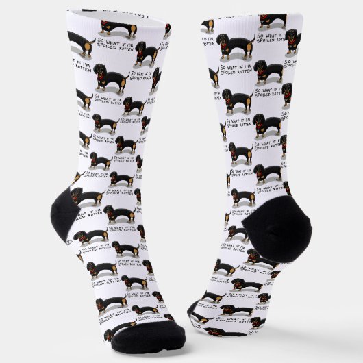 Spoiled Rotten Dackel (S schwarz & tan) Niedlicher Socken (Gewinkelt)