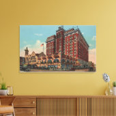 Spokane, WA - View of Davenport Hotel #1 Leinwanddruck (Insitu (Wohnzimmer))