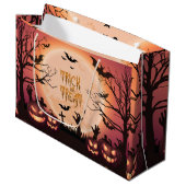 Spooker Halloween Trick oder Treat Sunset Design Große Geschenktüte (Vorderseite Schrägansicht)