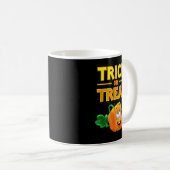 Spookley der Square Pumpkin Trick oder Treat Hallo Kaffeetasse (VorderseiteRechts)