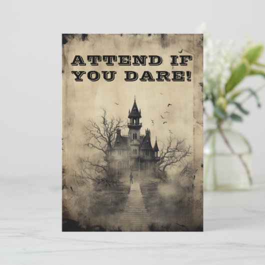 Spooktacular Creepy Mansion Halloween-Party Einladung (Stehend Vorderseite)