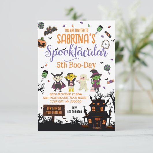Spooktacular Halloween-Party Einladung (Stehend Vorderseite)