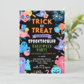 Spooktacular Halloween Trick oder Treat Pumpkin Einladung (Stehend Vorderseite)