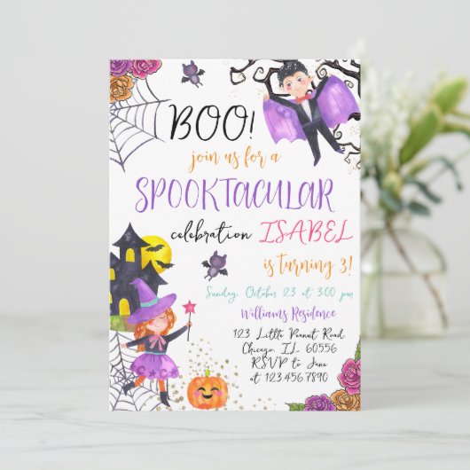 Spooktacular Lila Pink Halloween Geburtstag Einladung (Stehend Vorderseite)
