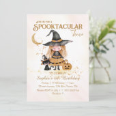 Spooktacular Time Halloween Hexenmädchen Geburtsta Einladung (Stehend Vorderseite)