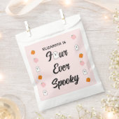 Spooky 4. Geburtstag Geschenktütchen (Ausgeschnitten)