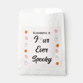 Spooky 4. Geburtstag Geschenktütchen (Vorderseite)